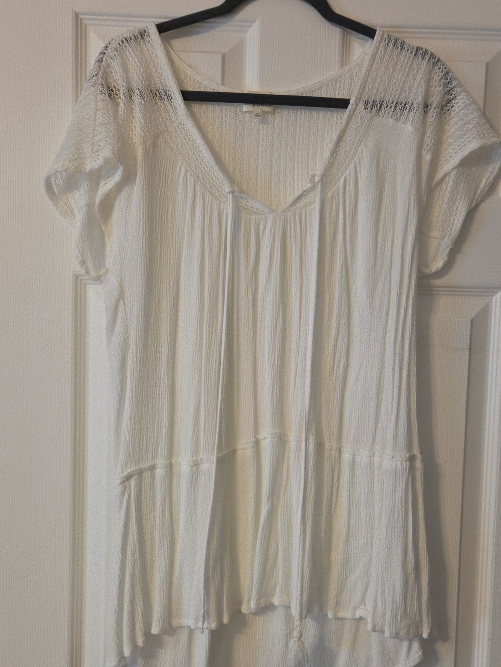 Boho Cream V-Neck Tunic Top with Crochet Yoke